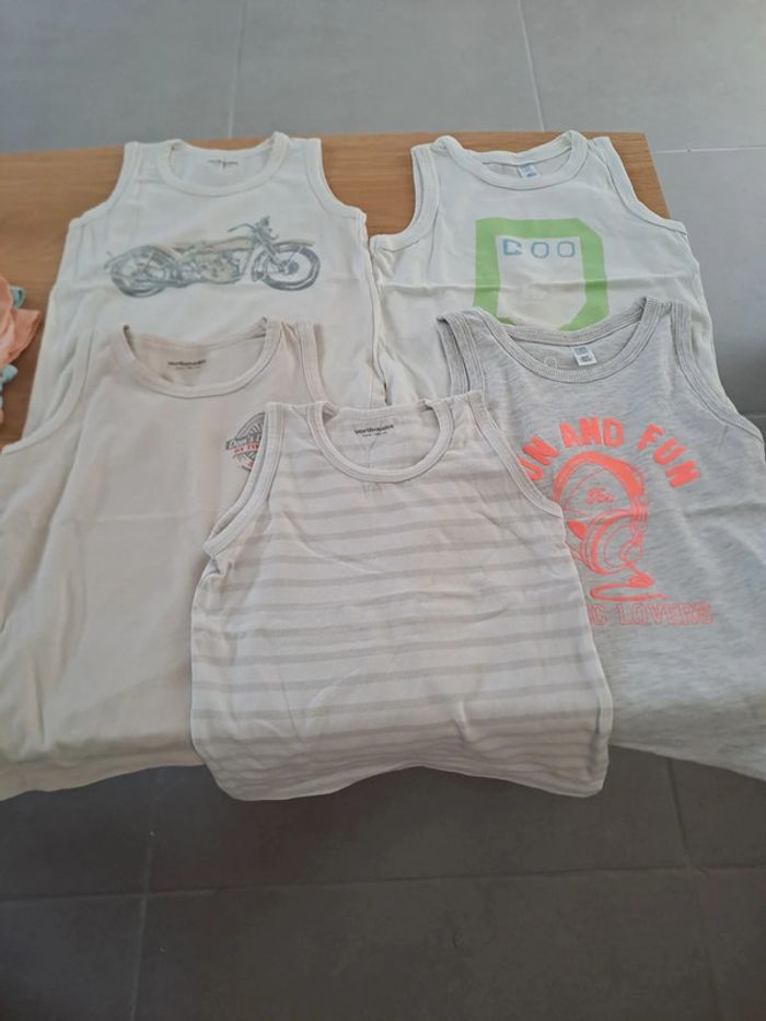 Lot debardeurs ete garcon 4ans