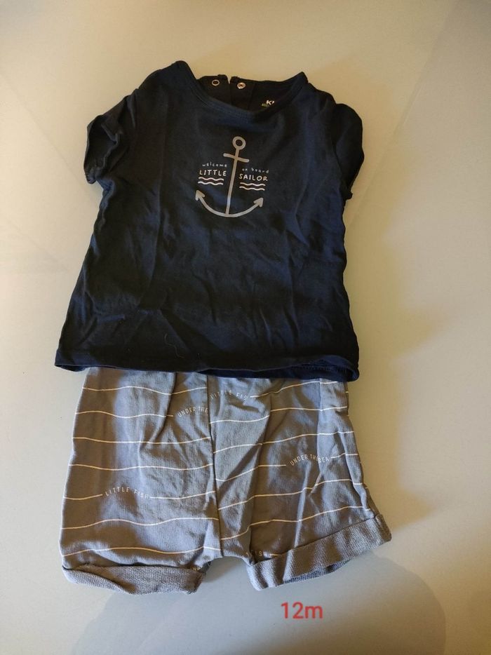Lot vêtements 12 mois - photo numéro 2