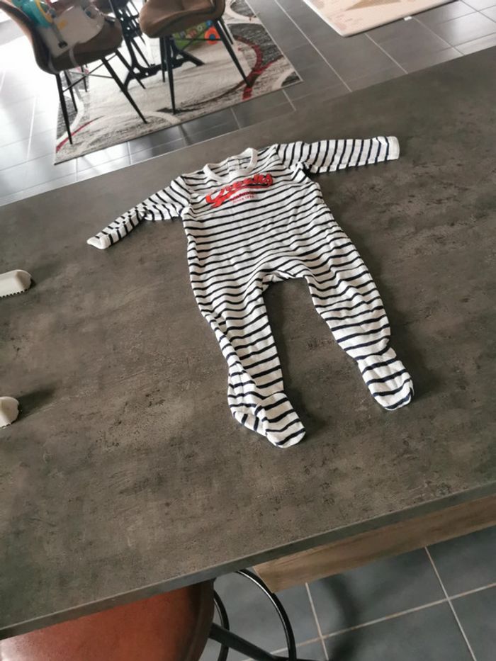 Pyjamas - photo numéro 15