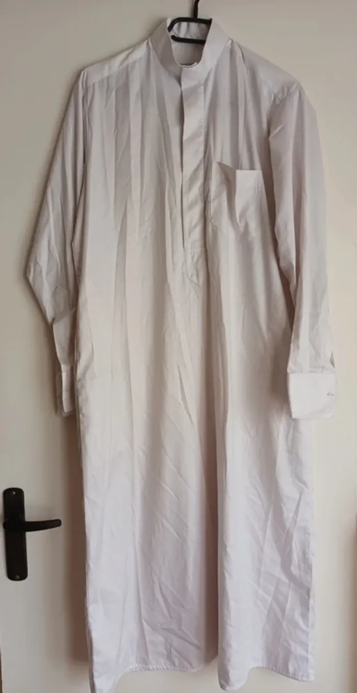 Qamis blanc satiné custom qamis taille 54