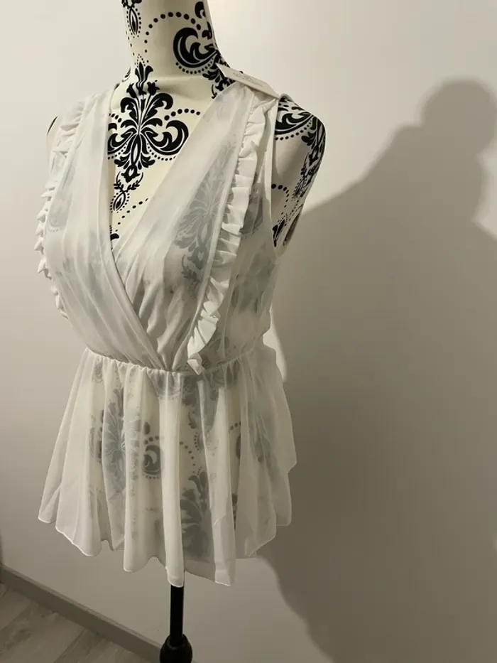 Blouse sans manche à volant cache cœur blanc neuf melitea taille 36 - photo numéro 3