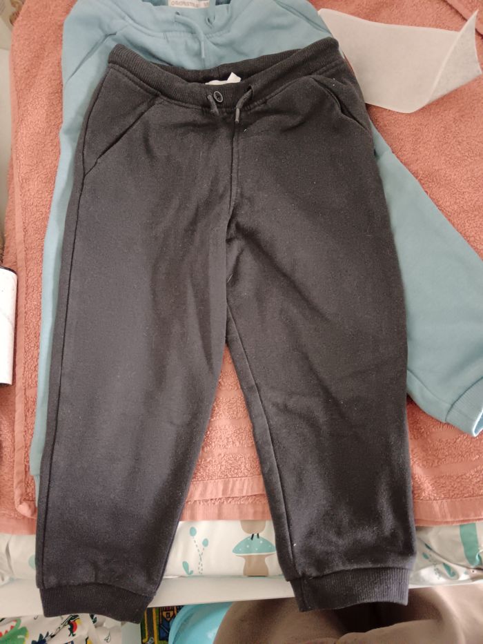 Pantalons - photo numéro 4