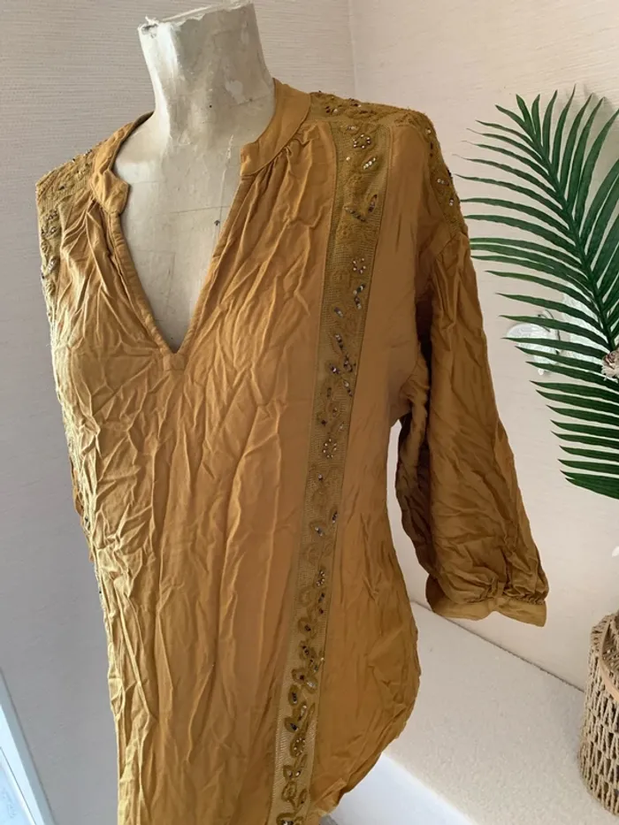 Jolie blouse avec dentelle femme - photo numéro 3