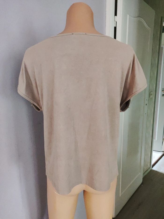 Top velours à franges et rivets - photo numéro 5