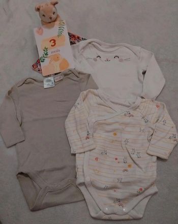 Lot 3 body 3 mois 