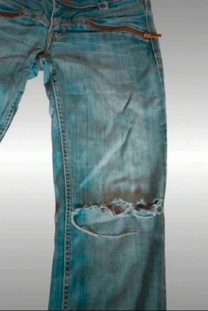 Jean coupe droite troué taille 37-38 - photo numéro 4