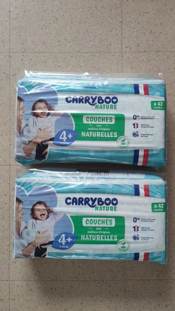 Lots 2 paquets de couches CarryBoo T4+