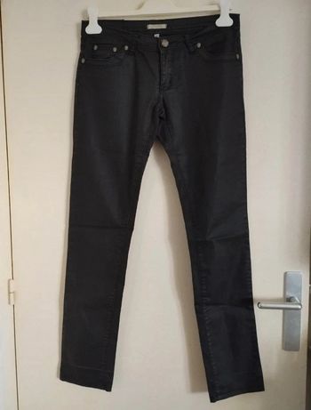 Jolie jean noir taille 38