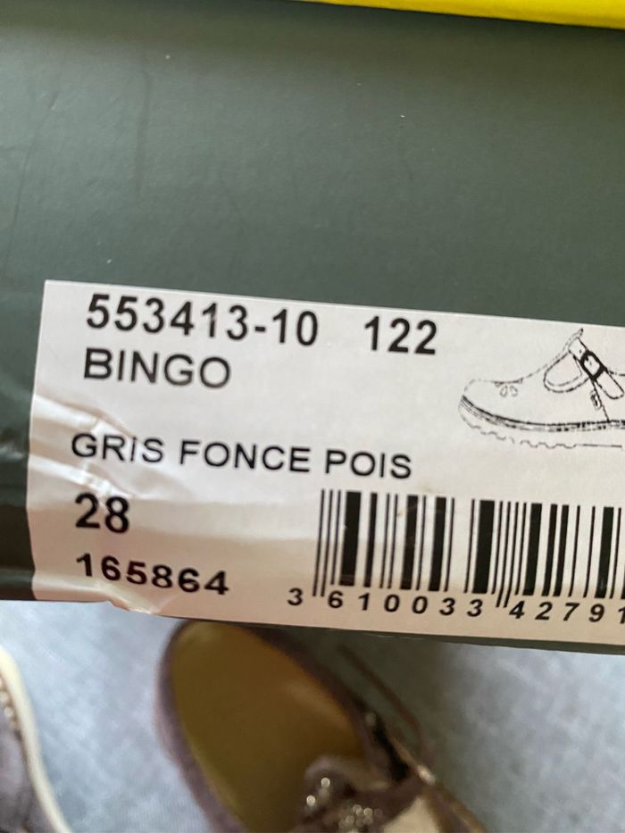 Chaussures babies Aster taille 28 cuir neuves - photo numéro 6