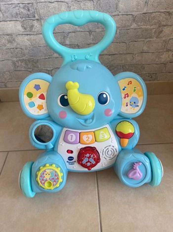 Pousseur pousse-pousse Vtech éléphant