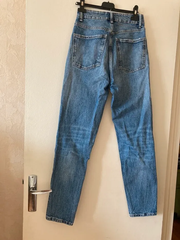 jean ZARA taille 32 - photo numéro 2