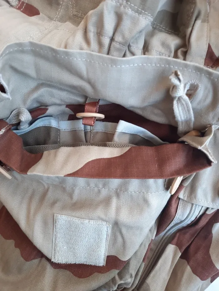 Veste militaire manches longues avec capuche taille M - photo numéro 14