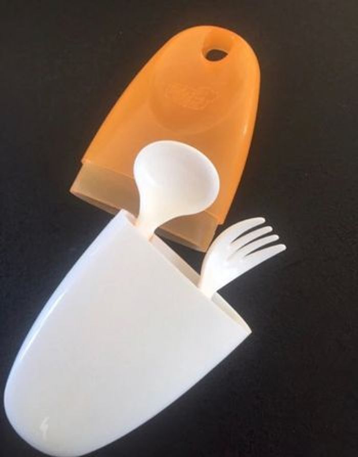 Set couvert de voyage bébé confort avec étui de transport neuf - photo numéro 3