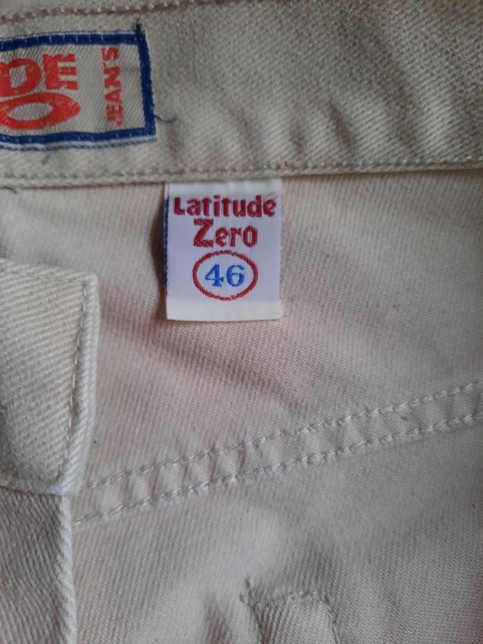 Jean beige taille 46 - photo numéro 4