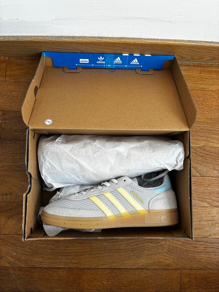 Adidas Originals Spezial Grey One/ Almond Yellow - Taille 38 - Neuves - photo numéro 10