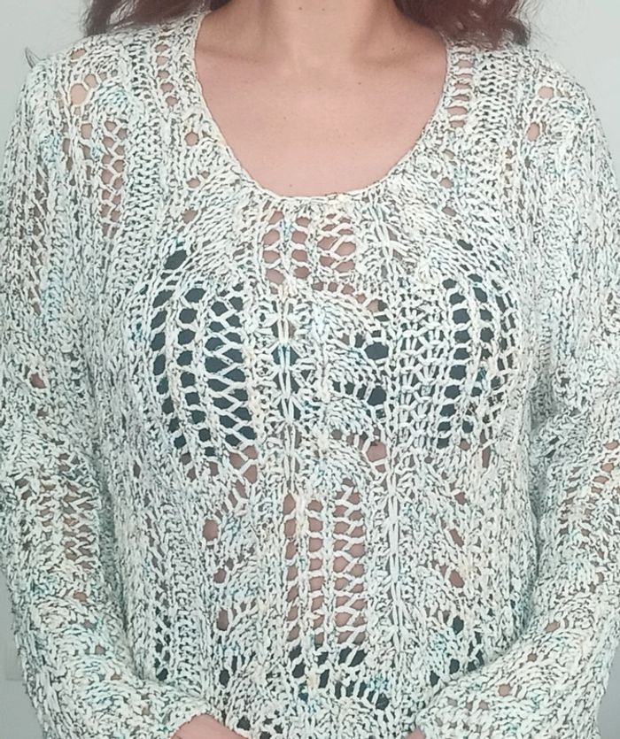 Magnifique pull crochet ajouré taille 42 - photo numéro 3