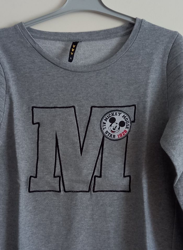 Sweat " Disney " - photo numéro 3