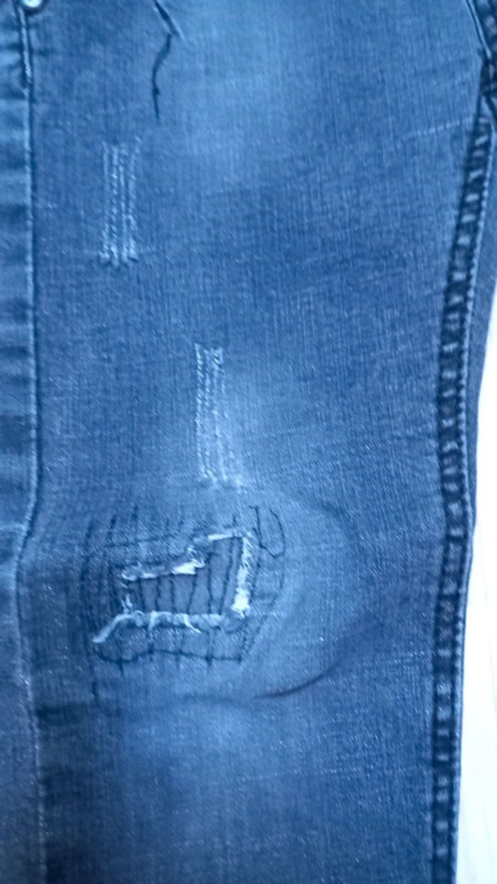 Jean neuf - photo numéro 4