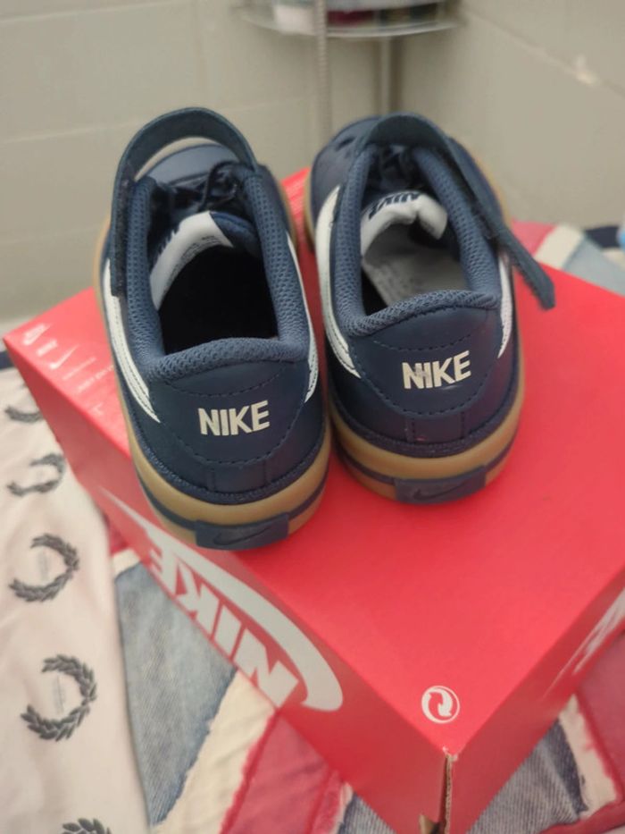 Nike court legacy bleu et blanche - photo numéro 3