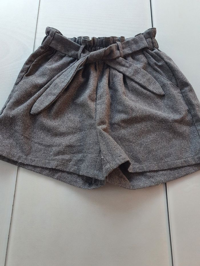Short gris tape à l'œil - photo numéro 2