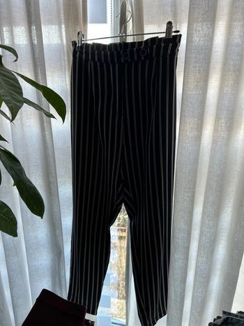 Pantalon.
