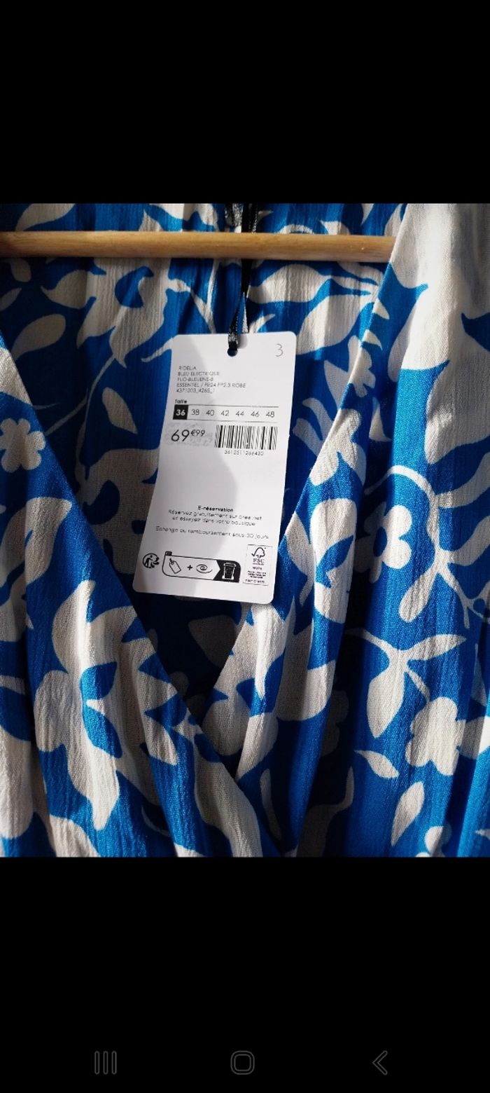 Robe longue taille 36 neuve - photo numéro 3