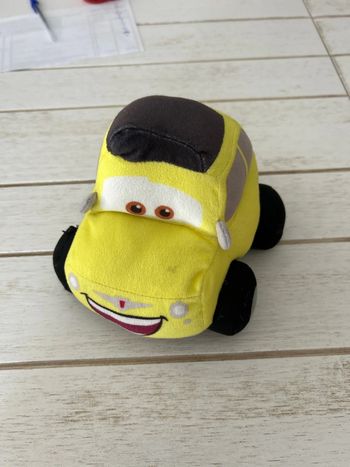 Peluche cars