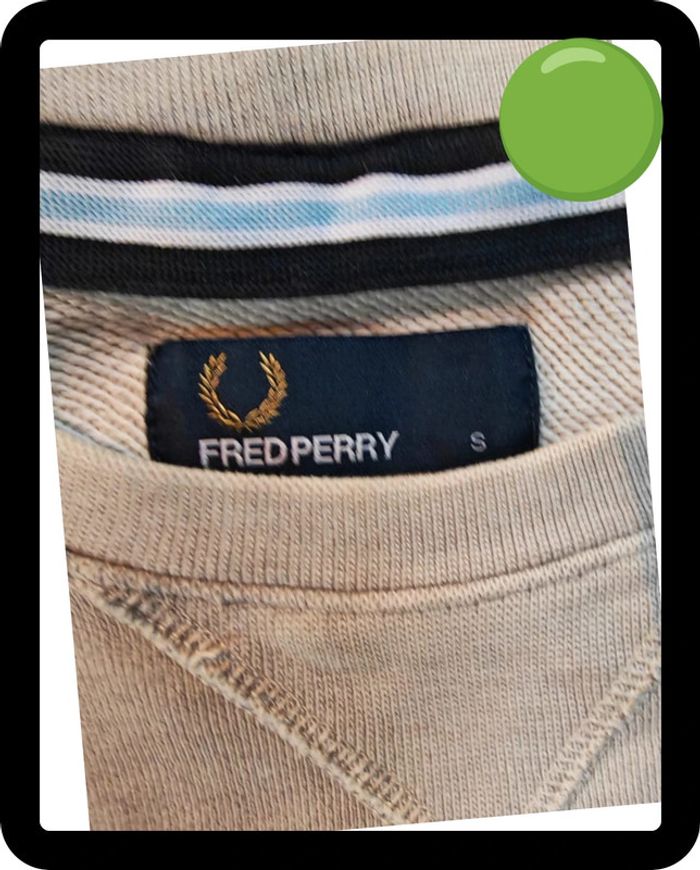 Sweatshirt Fred Perry Authentique M6313 - Beige/Écru - Très Bon État - photo numéro 4
