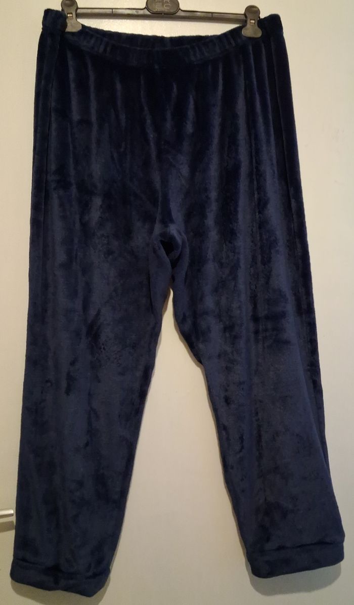 Pyjama bleu marine en pilou tout doux - photo numéro 2