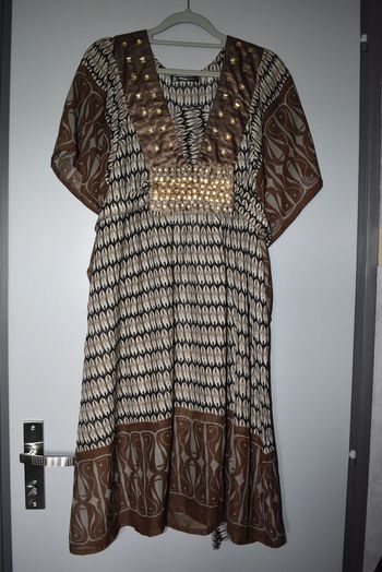 tunique légère, large et transparente