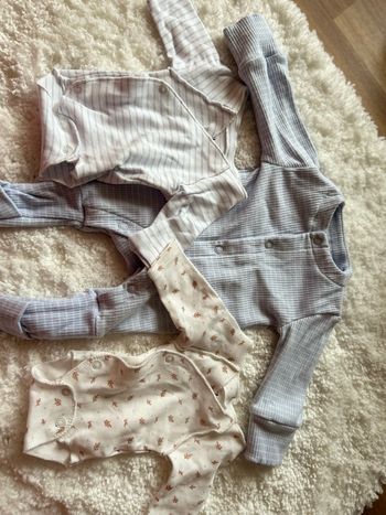 Ensemble bodys pyjamas