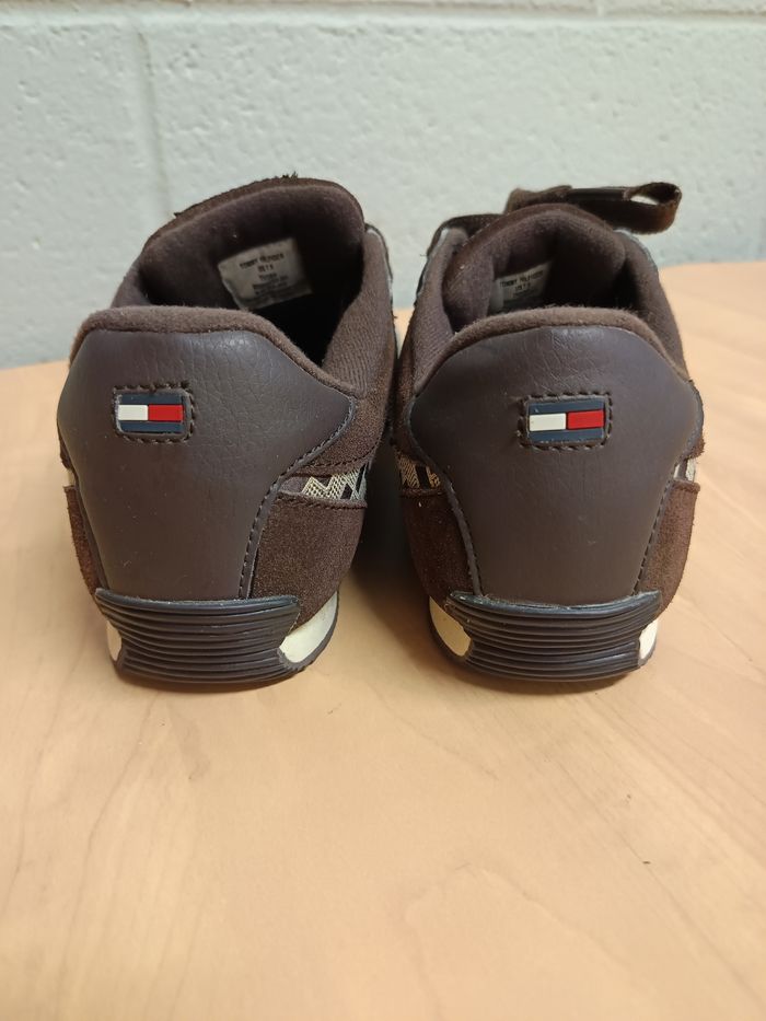 Sneakers chaussures de ville femme Tommy Hilfiger "Thora" taille 7.5 US - photo numéro 4