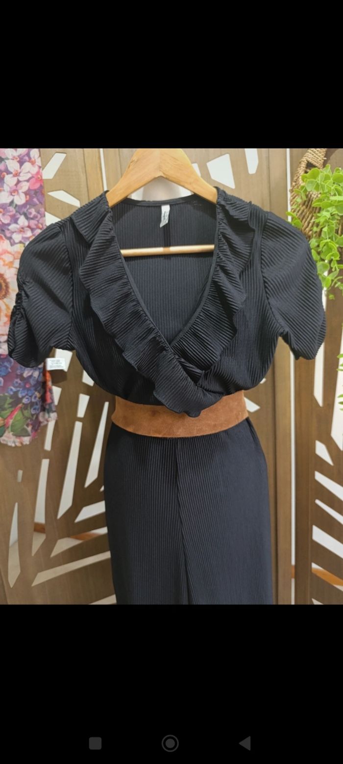 Magnifique combinaison noire plissée stradivarius taille S - photo numéro 3