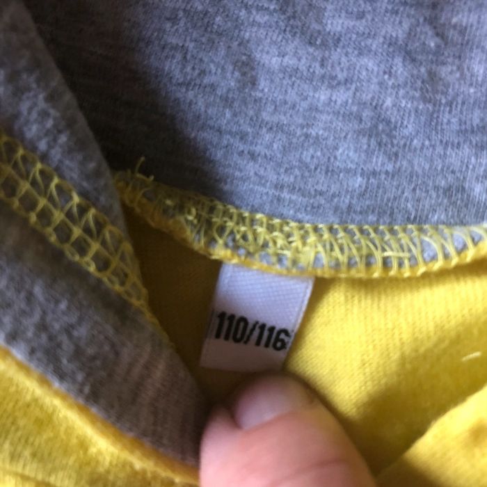 Sweat jaune léger à capuche 5/6 ans - photo numéro 5