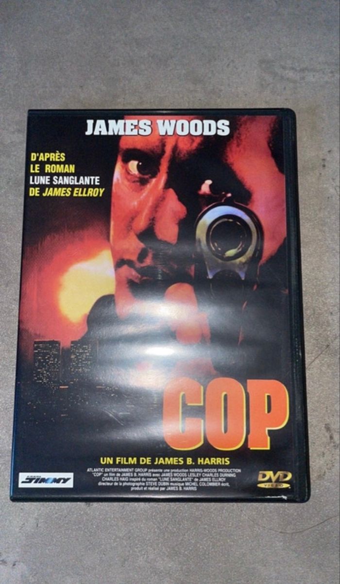 Cop james Wood