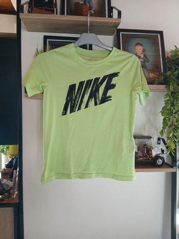 T-shirt nike 10 ans
