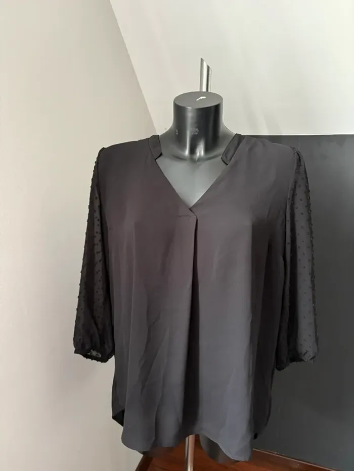 Blouse noire cache cache taille 3