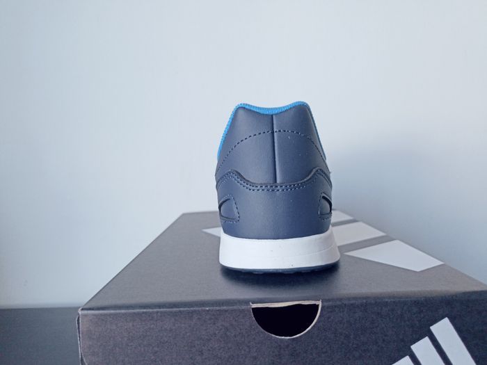 adidas VS Switch K – Taille 39 1/3 – Neuves - photo numéro 4