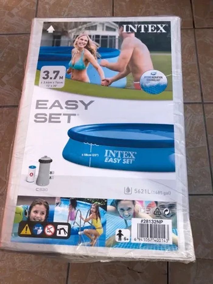 Piscine autoportante ronde Intex Easy 3,7 M de diamètre neuve ds emballage - photo numéro 2