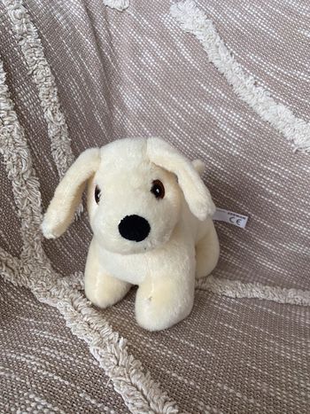 Peluche doudou 21cm Zeeman chien jaune très bon état