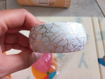 Bracelet manchette neuf blanc et doré