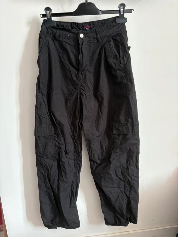 Pantalon noir T32 - photo numéro 2