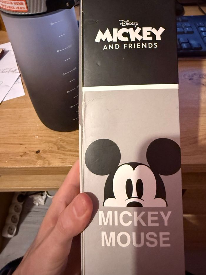 Gourde avec paille Disney Mickey and friends - photo numéro 2