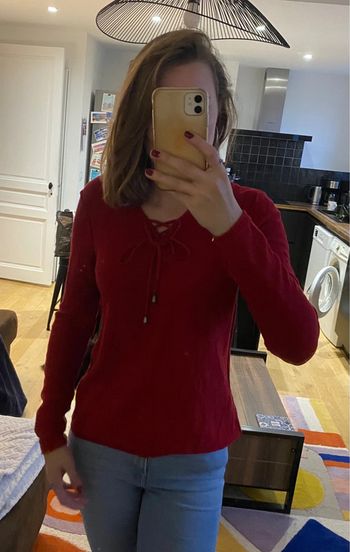Pull rouge miss captain en taille 1