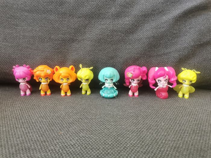 Lot de figurines lucioles