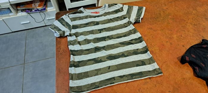 Lot T-shirt garçon 8ans - photo numéro 3