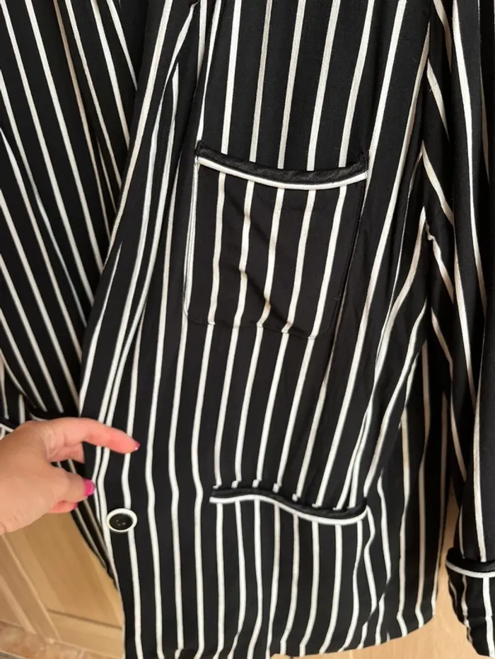 Veste Zara lignée - photo numéro 2