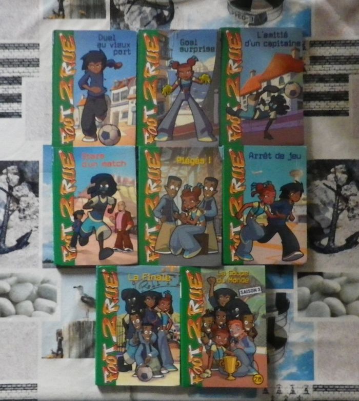 8 Foot 2 Rue Bibliothèque Verte