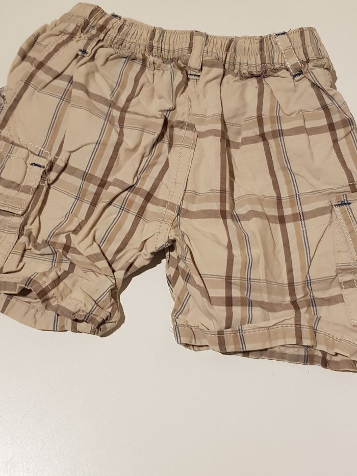 Ensemble bébé taille 6 mois - photo numéro 4