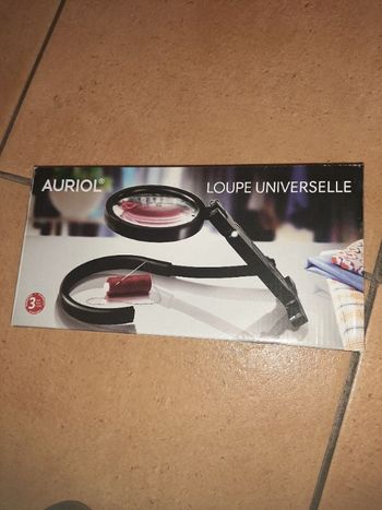 Loupe universelle